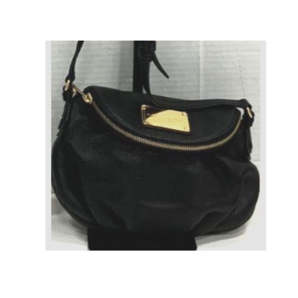 Marc Jacobs Natasha Black Pebbled Leather Shoulder/Crossbody Bag
